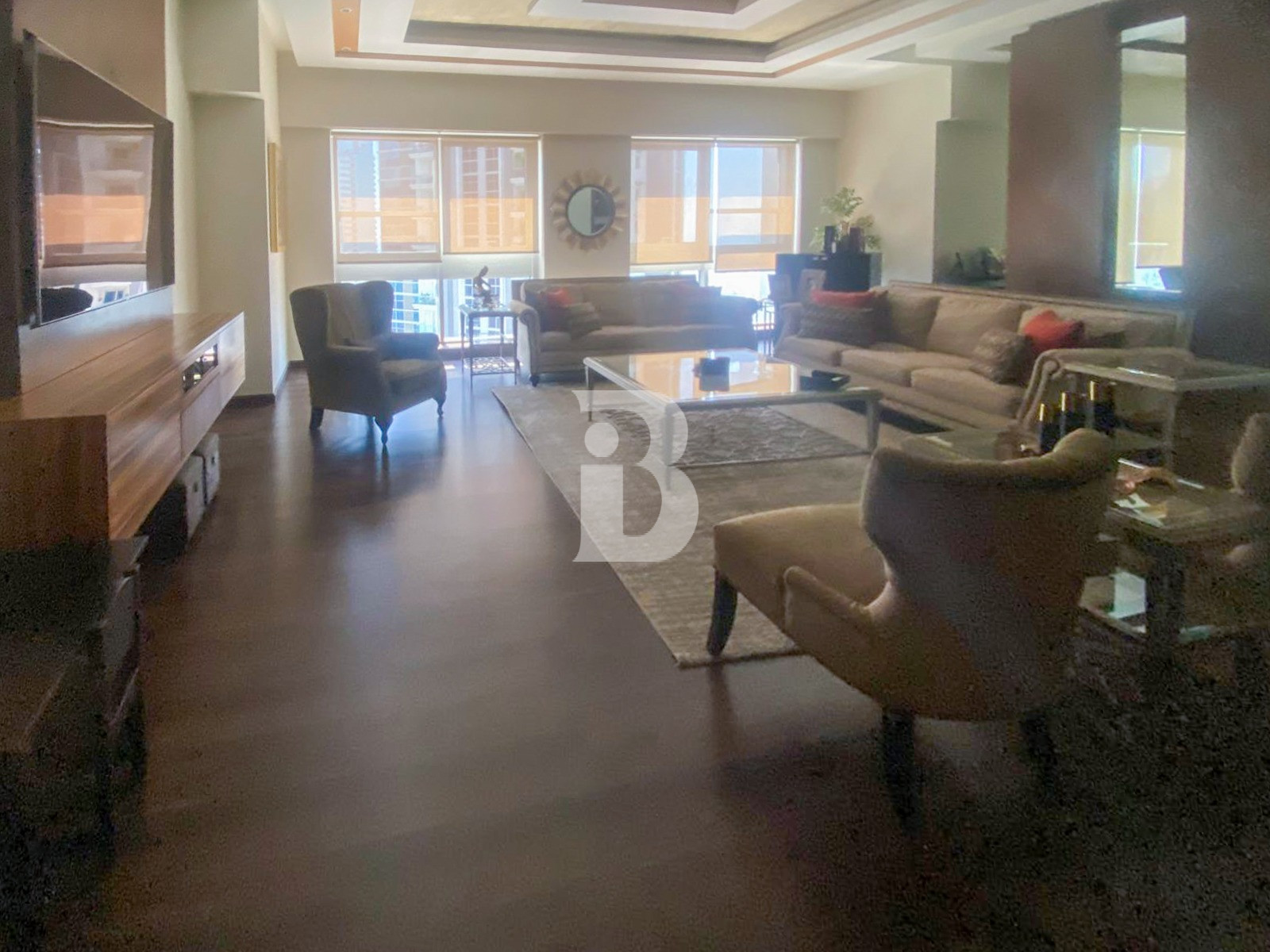 UPGRADED AND FURNISHED APARTMENT I VACANT