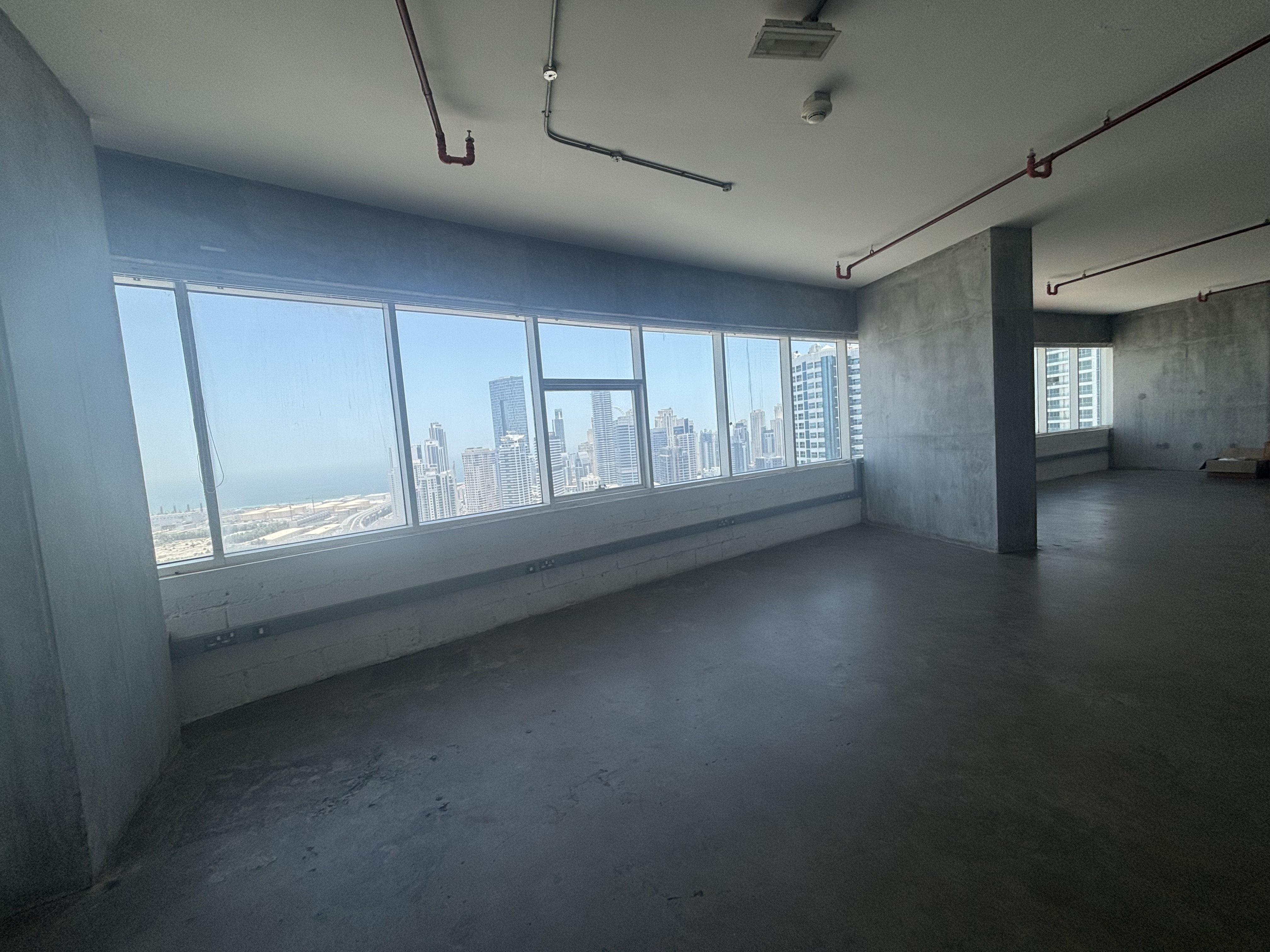 AMAZING VIEW | HIGH FLOOR | NEWLY BUILT