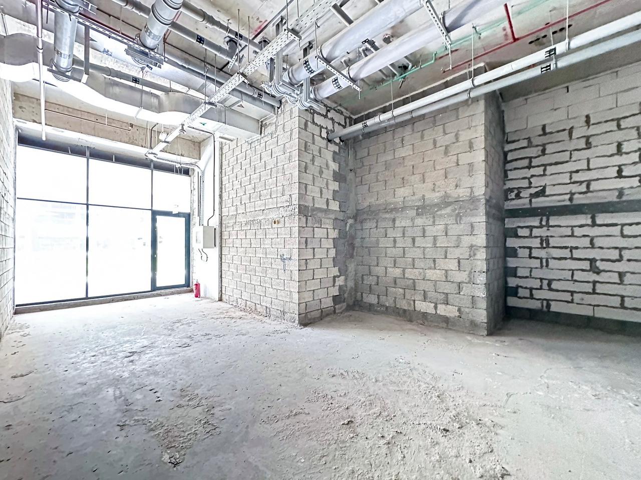 Road Facing | Shell and core | Retail