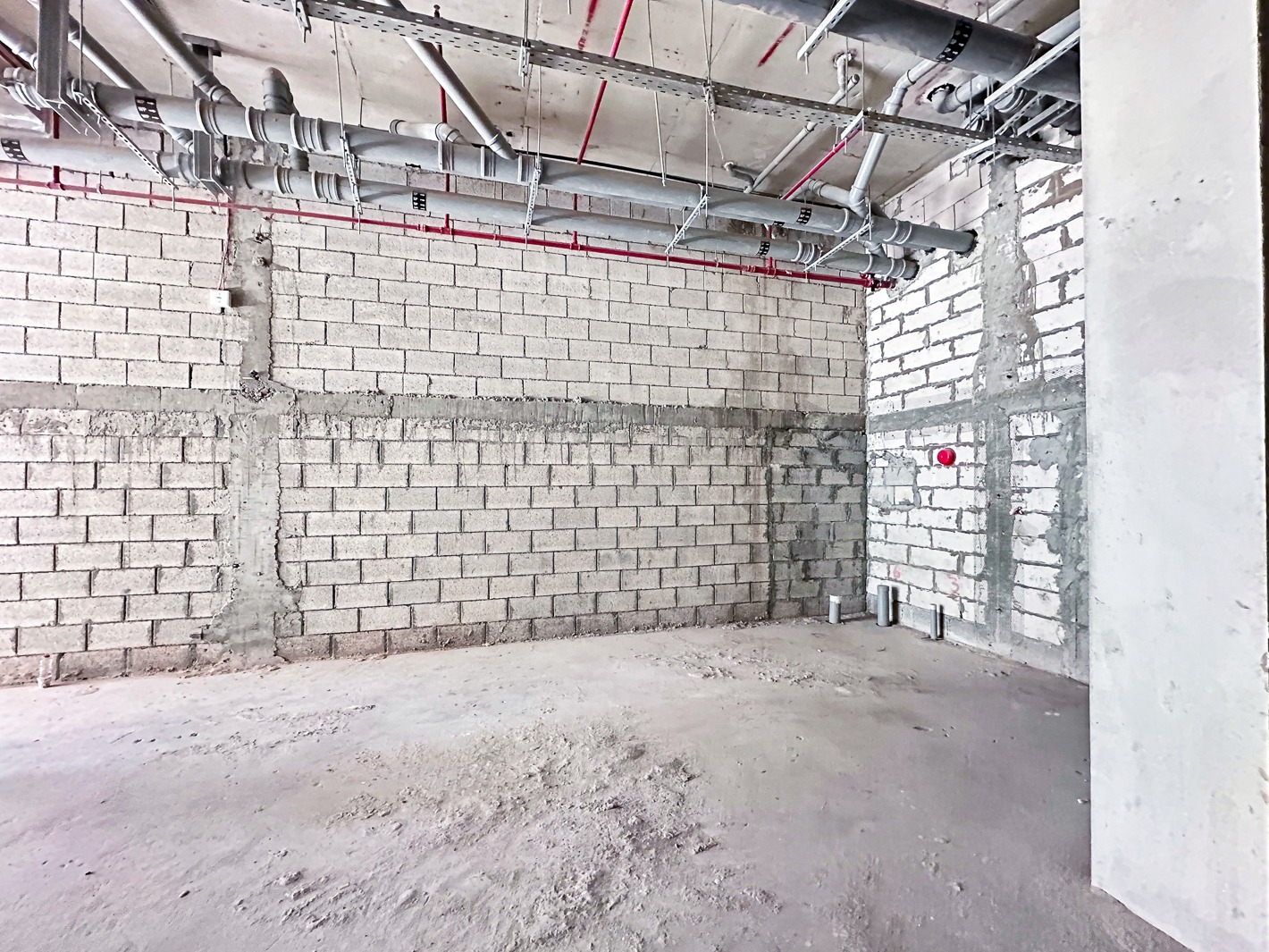 Road Facing | Shell and core | Retail