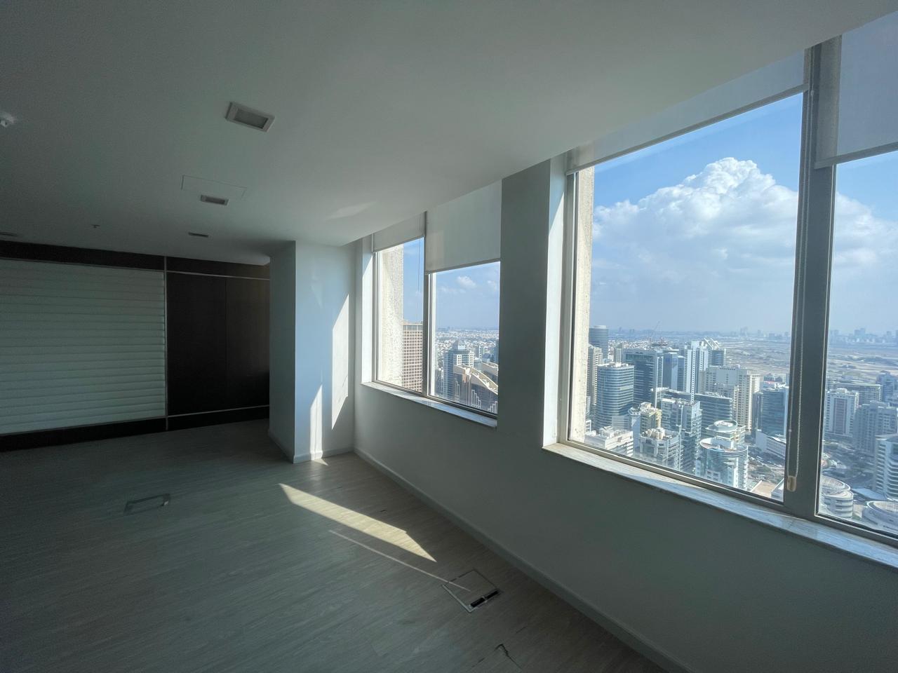 Spacious | Grade A | Stunning Views | DDA License