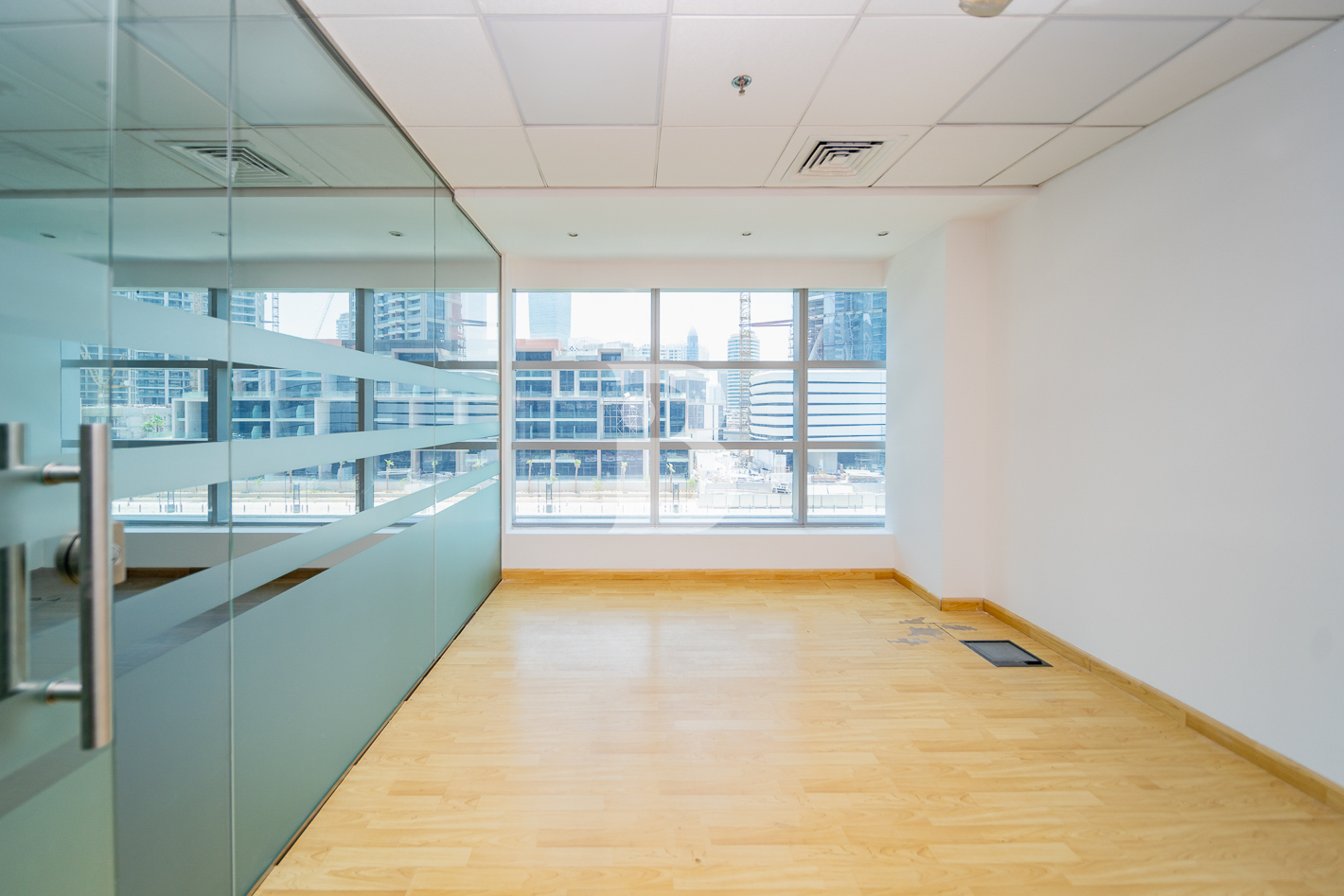 Vacant Office | Fully Fitted | Near Metro