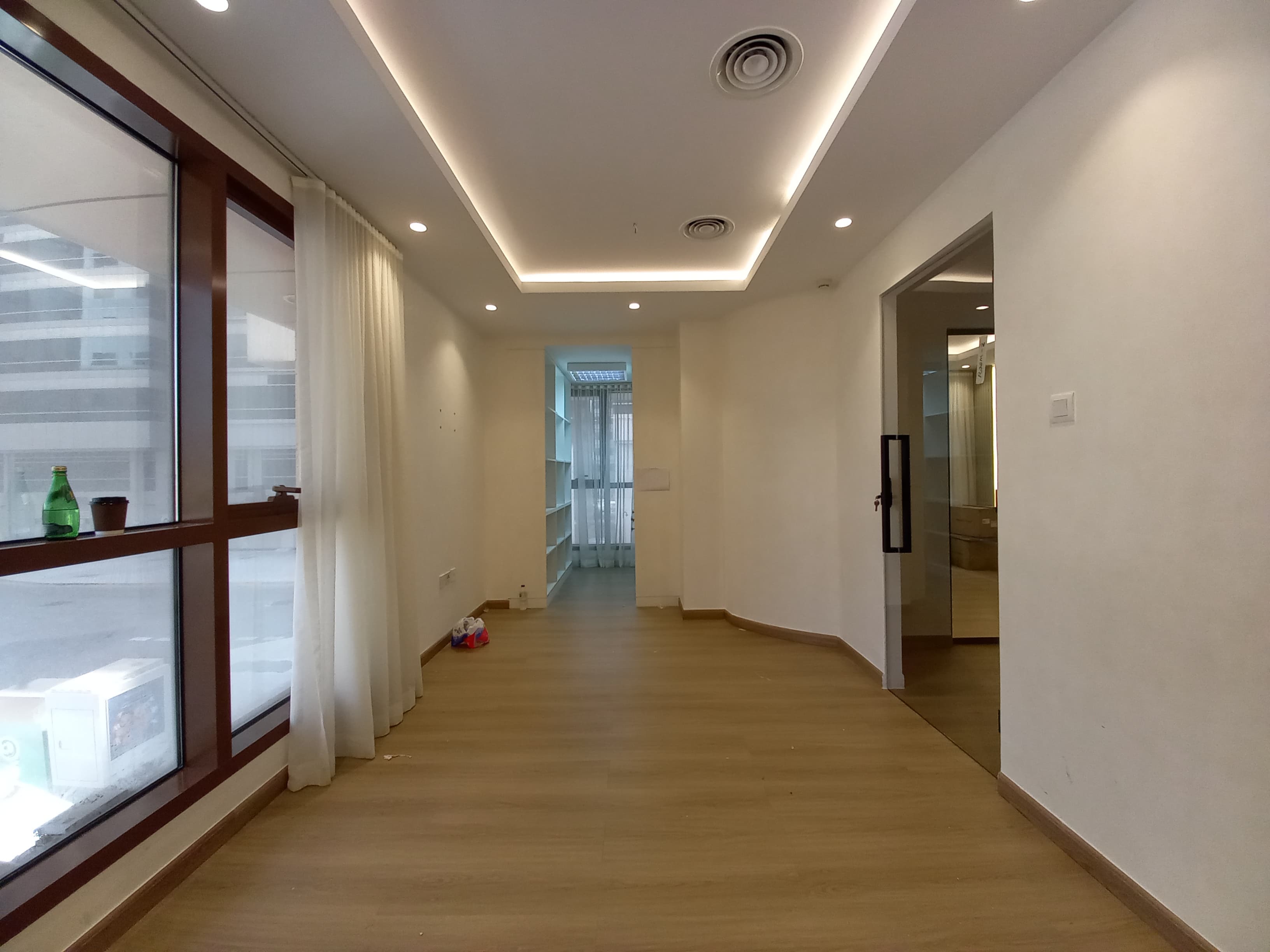 Fully Fitted Office | Prime Area | Ready To Move