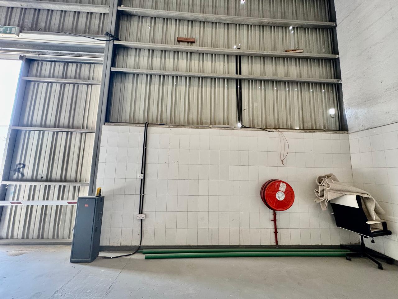 WAREHOUSES | VACANT SEPT 2025 | HIGH ROI POTENTIAL