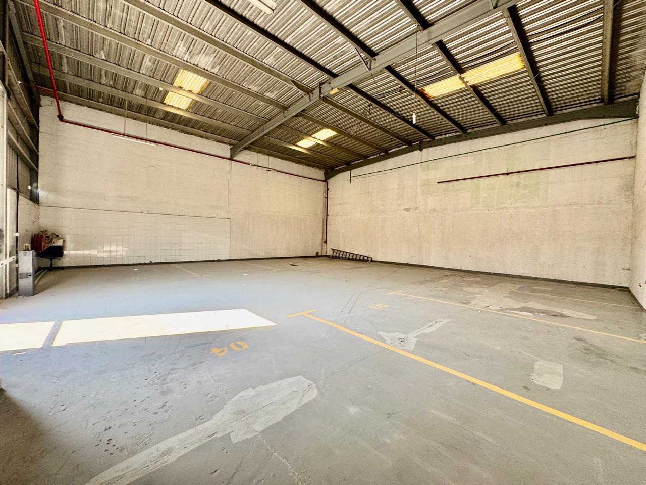 WAREHOUSES | VACANT SEPT 2025 | HIGH ROI POTENTIAL