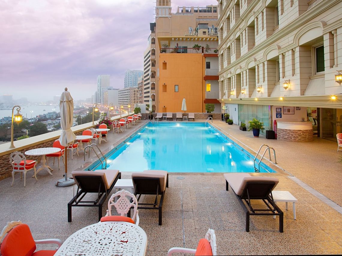 TERRACE POOL LOUNGE | CREEK VIEWS | SHISHA READY