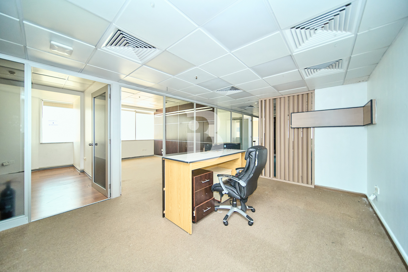 FULLY FITTED | NEAR METRO | PARTITIONS DONE