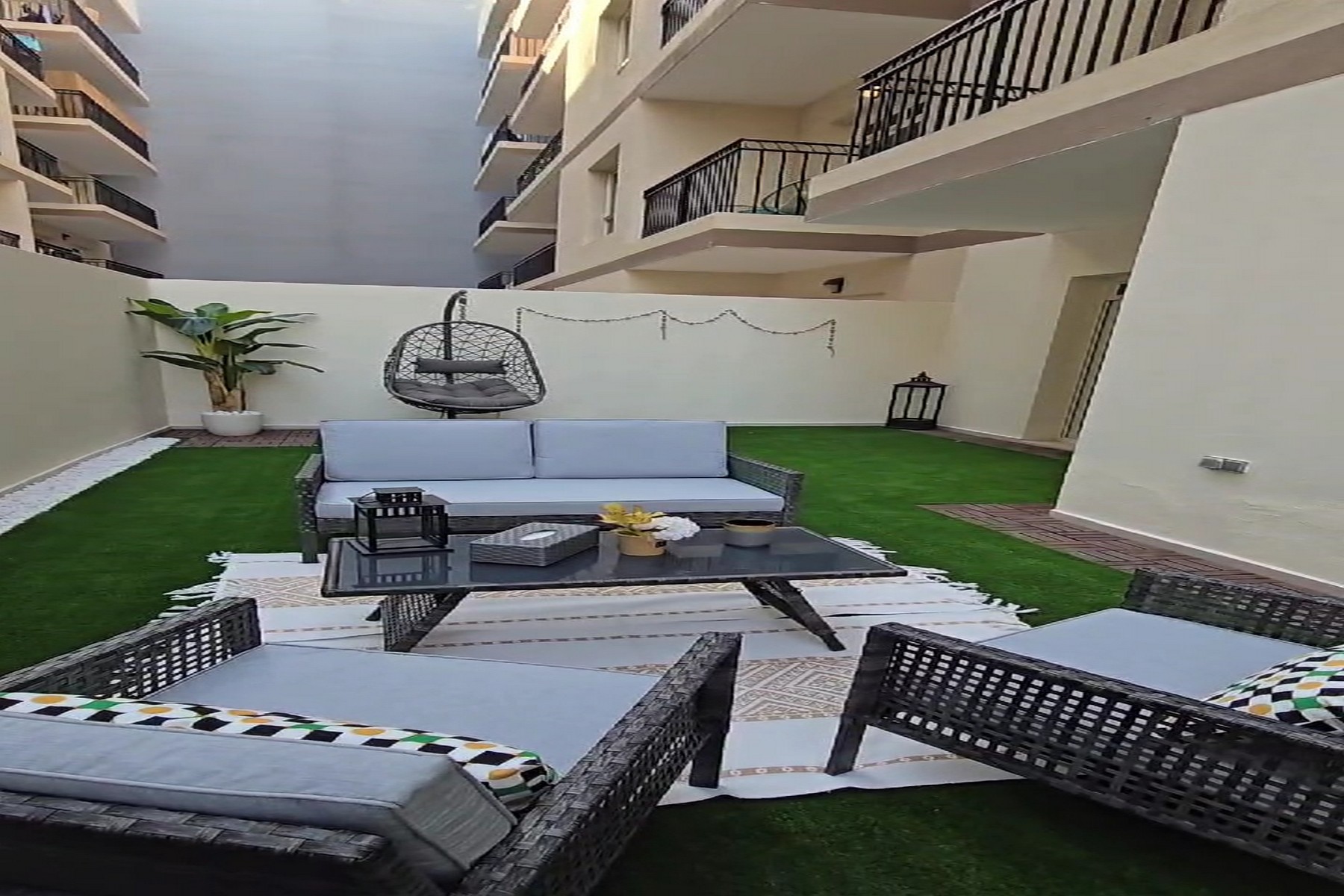 1 bedroom | Large layout | Investor Deal