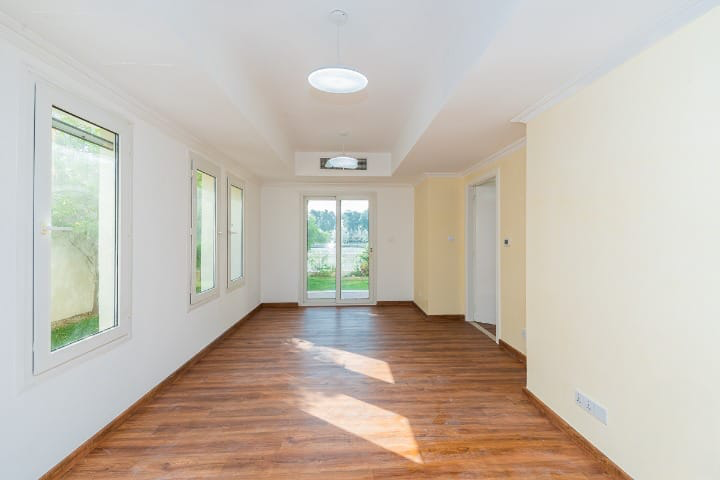 Spacious Villa |Study + Garden |Direct Lake View