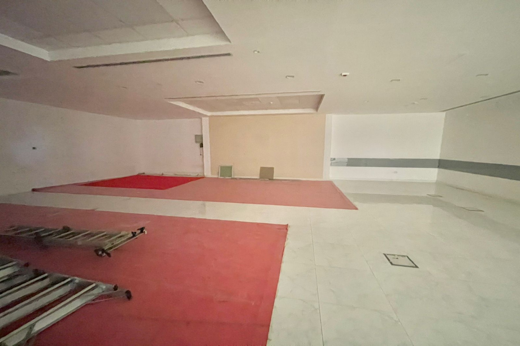 Premium Retail Space on Sheikh Zayed Road.