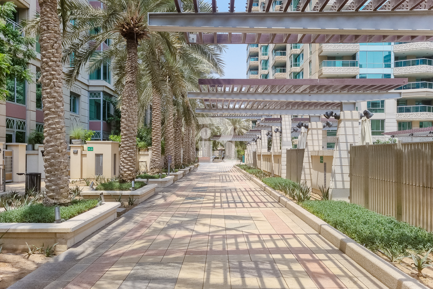 Upgraded|  Marina View | with Study | August