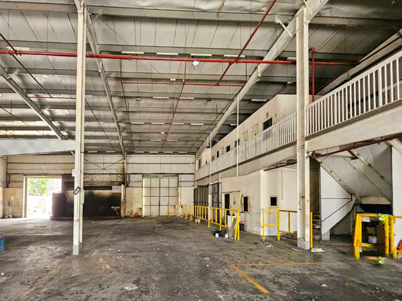 250sqm | Spacious Warehouse for Lease ICAD