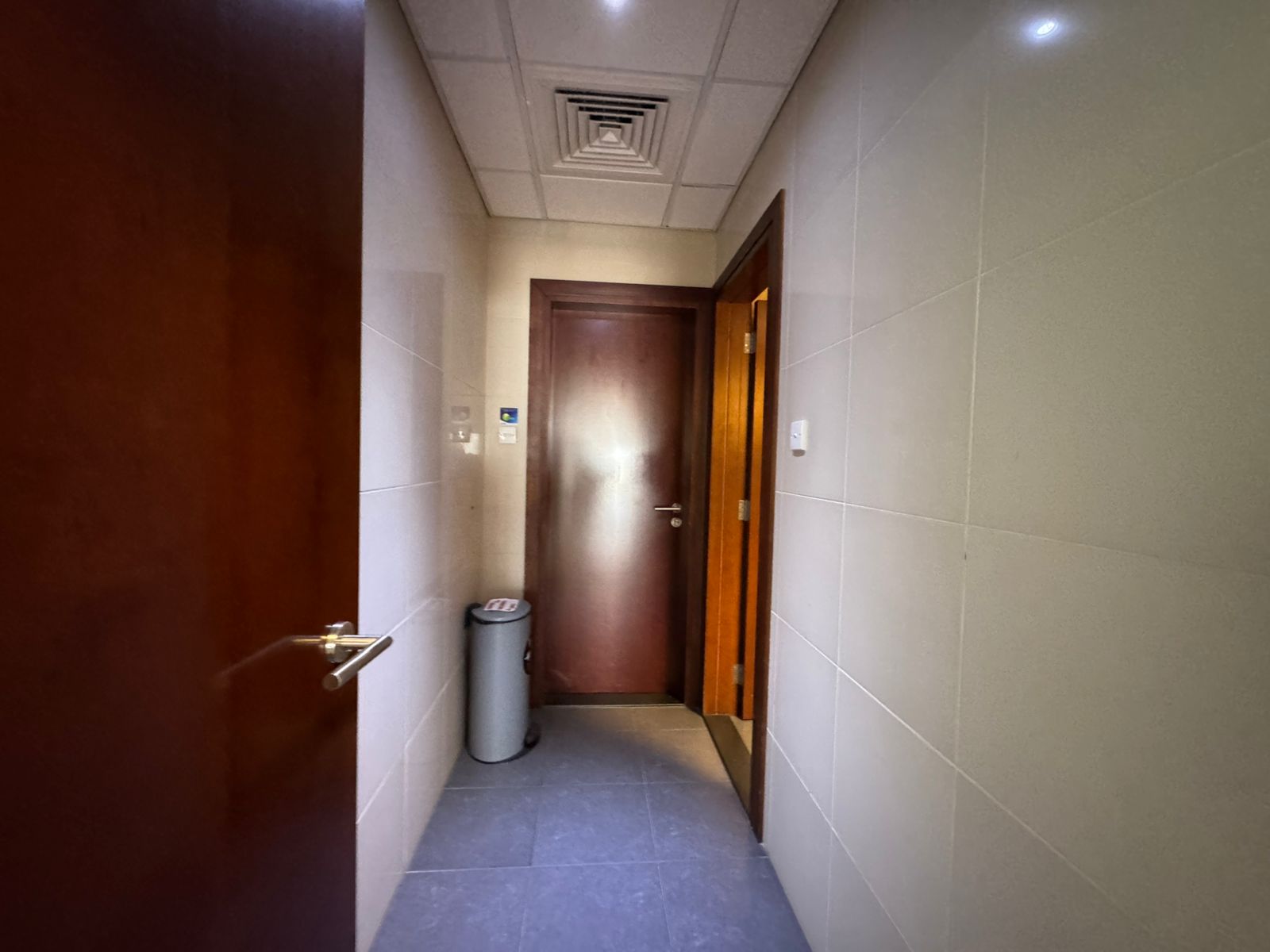 Fully Fitted and Partitioned Office| Next to Metro
