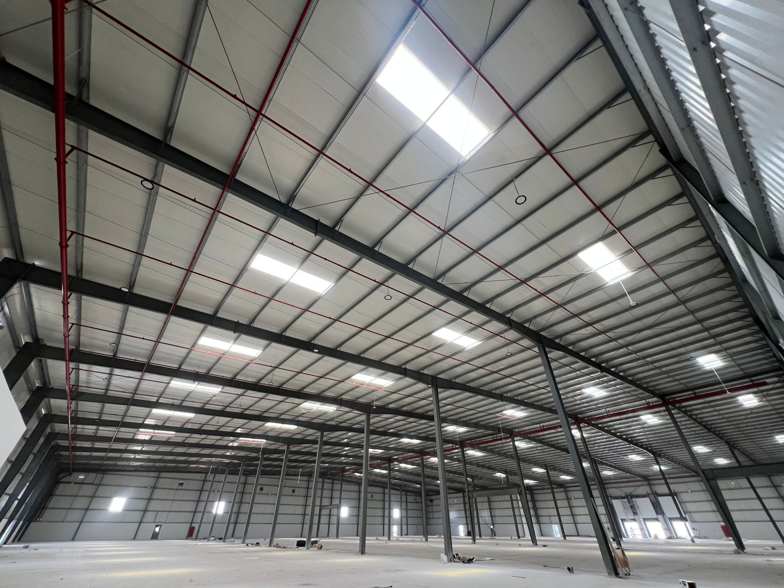 1000 KW 85,563 Sqft New Warehouse in DIC