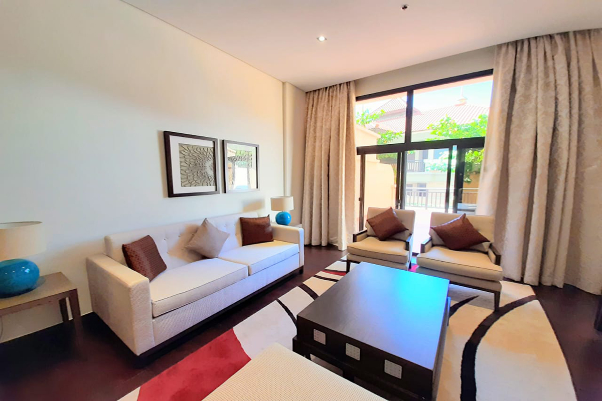 FULLY FURNISHED | GARDEN VIEW | SPACIOUS
