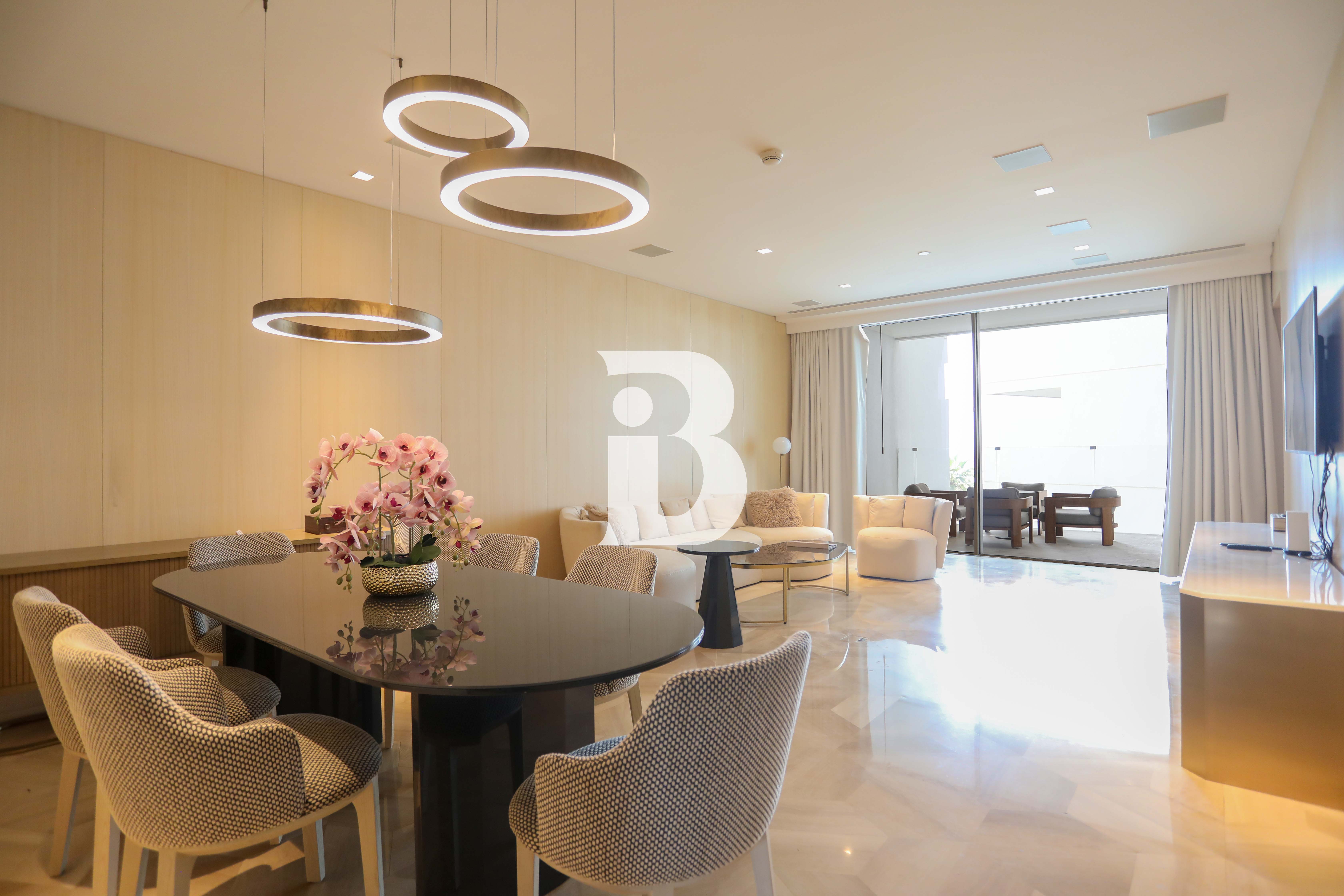 Luxurious Unit I Fully Furnished I 3 BED