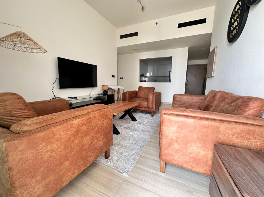 Amazing unit | Ready to move in  | High Floor