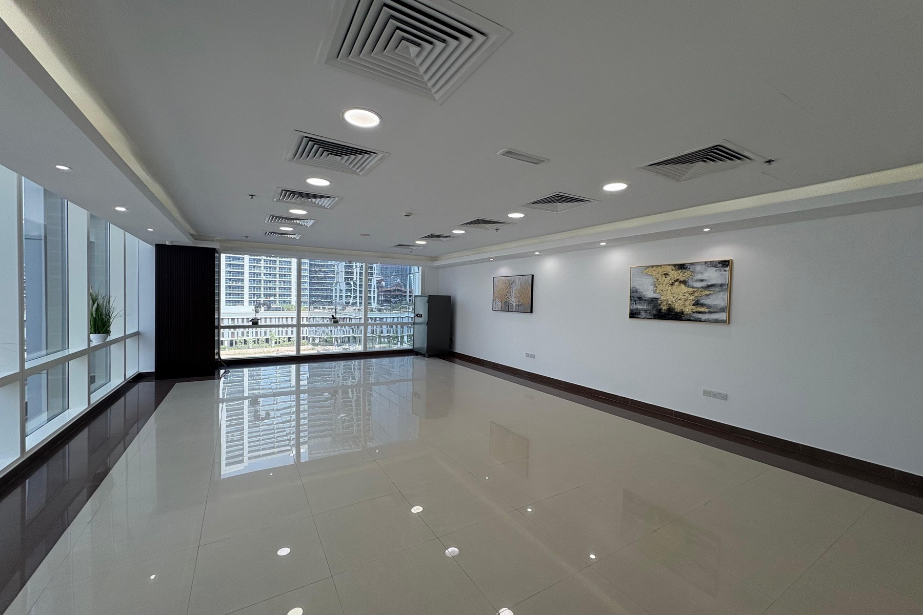 Spacious Office | Fully Fitted | Ready to Move
