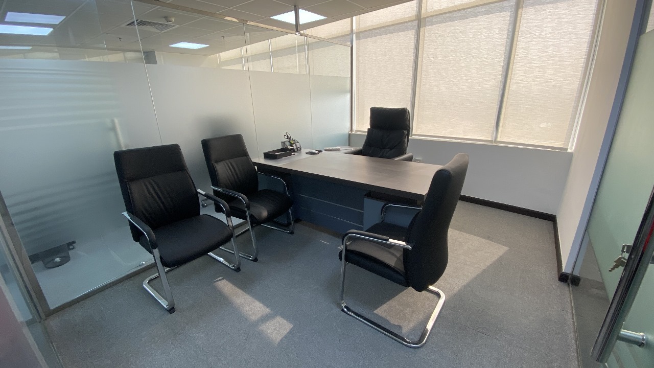 Fitted Office | High Floor | Jumeirah Islands View