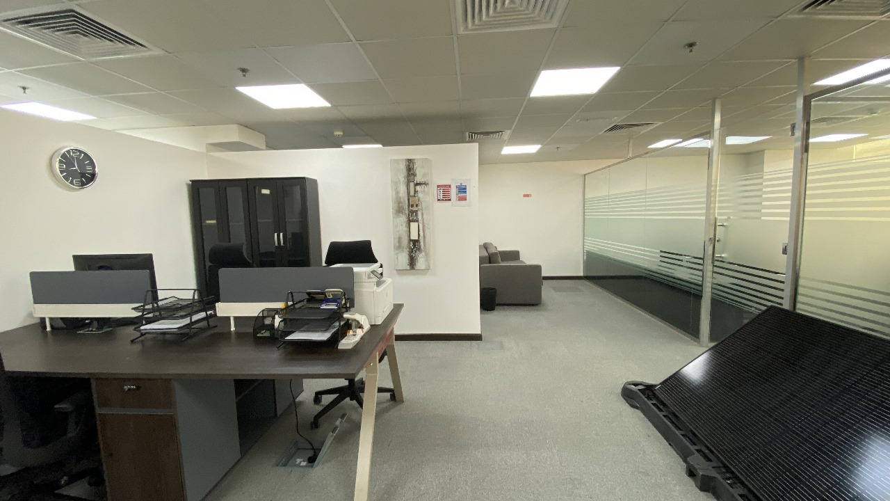 Fitted Office | High Floor | Jumeirah Islands View
