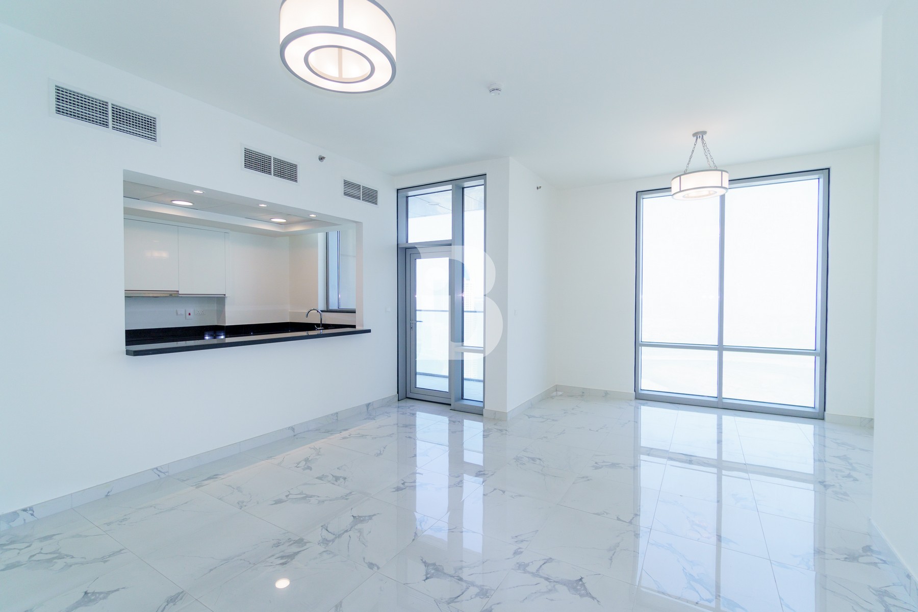 Prime Location | Open Kitchen | Luxury Apartment