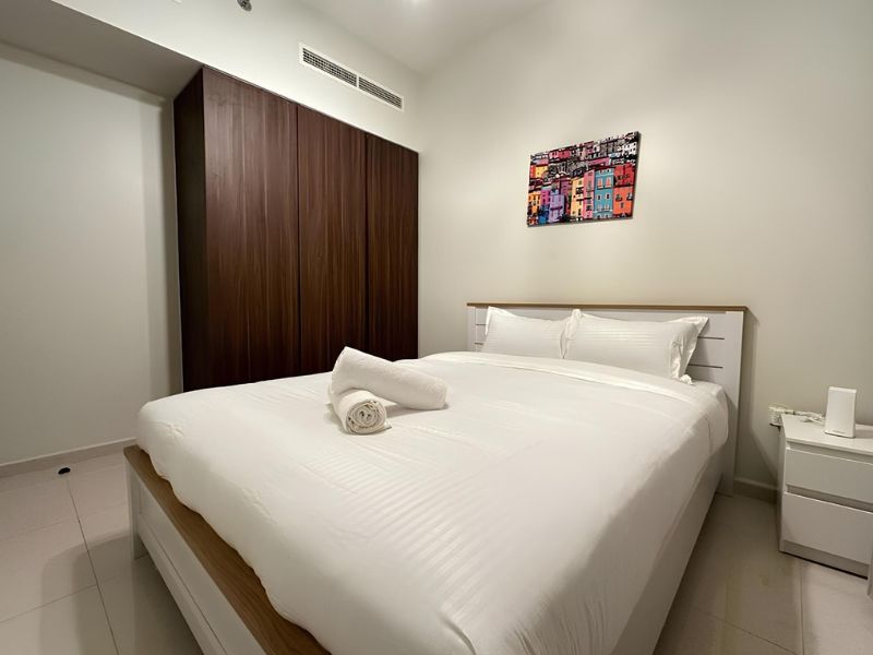 FURNISHED | CANAL VIEW | SPACIOUS | NO AGENTS