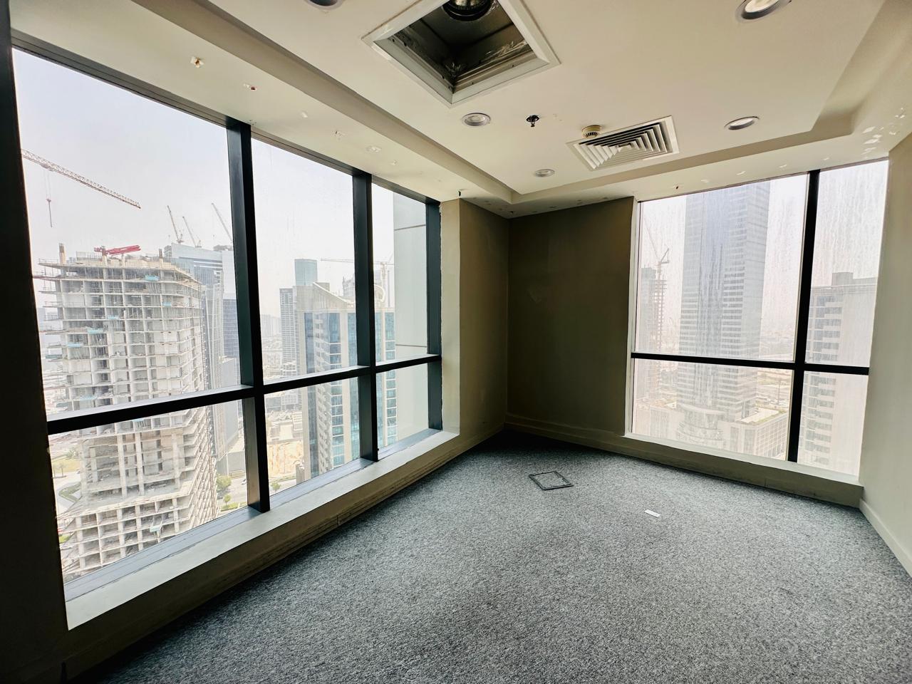 Fitted office I Prime Location I Near Metro