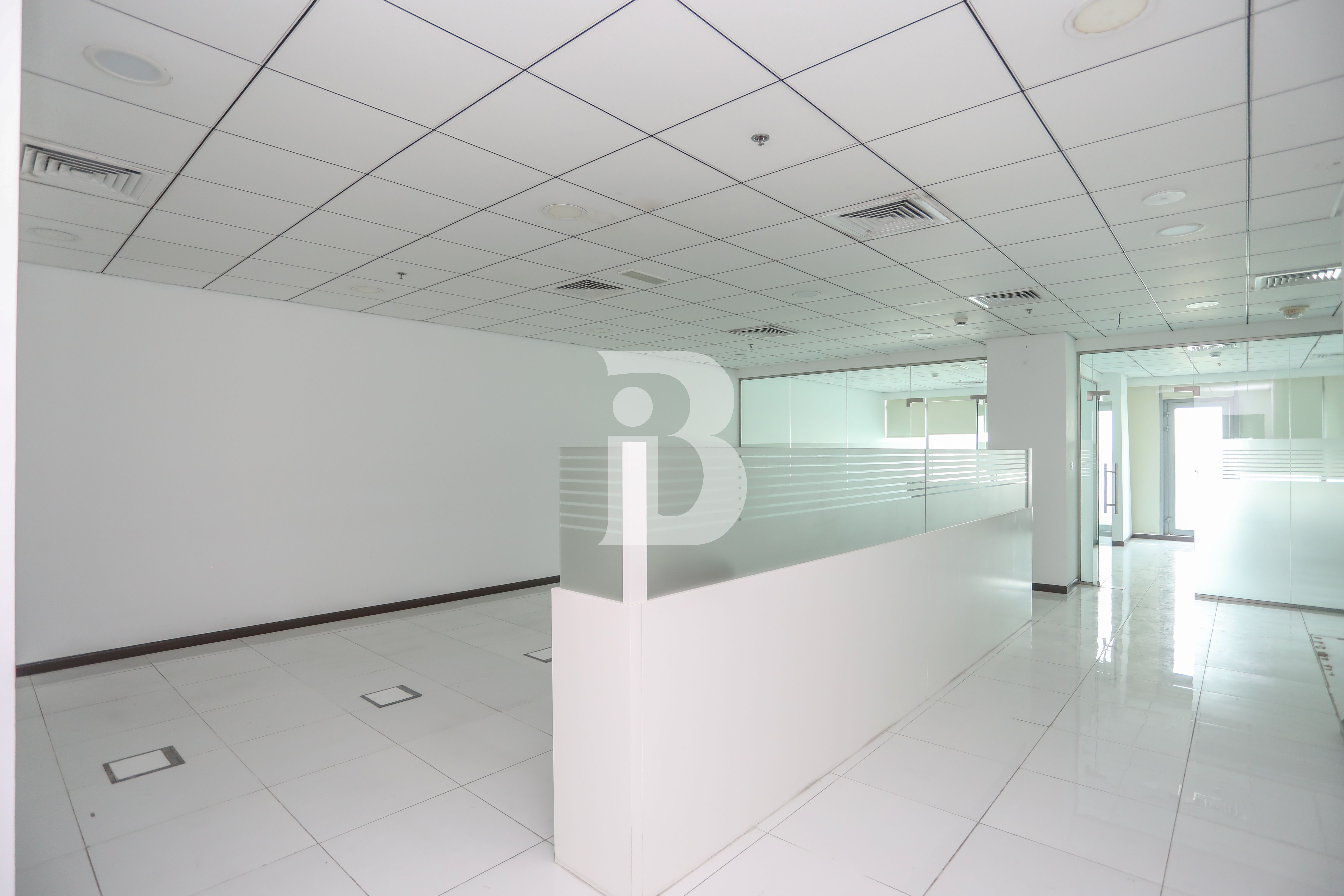 High End Office | Premium Fixtures | Vastu Unit