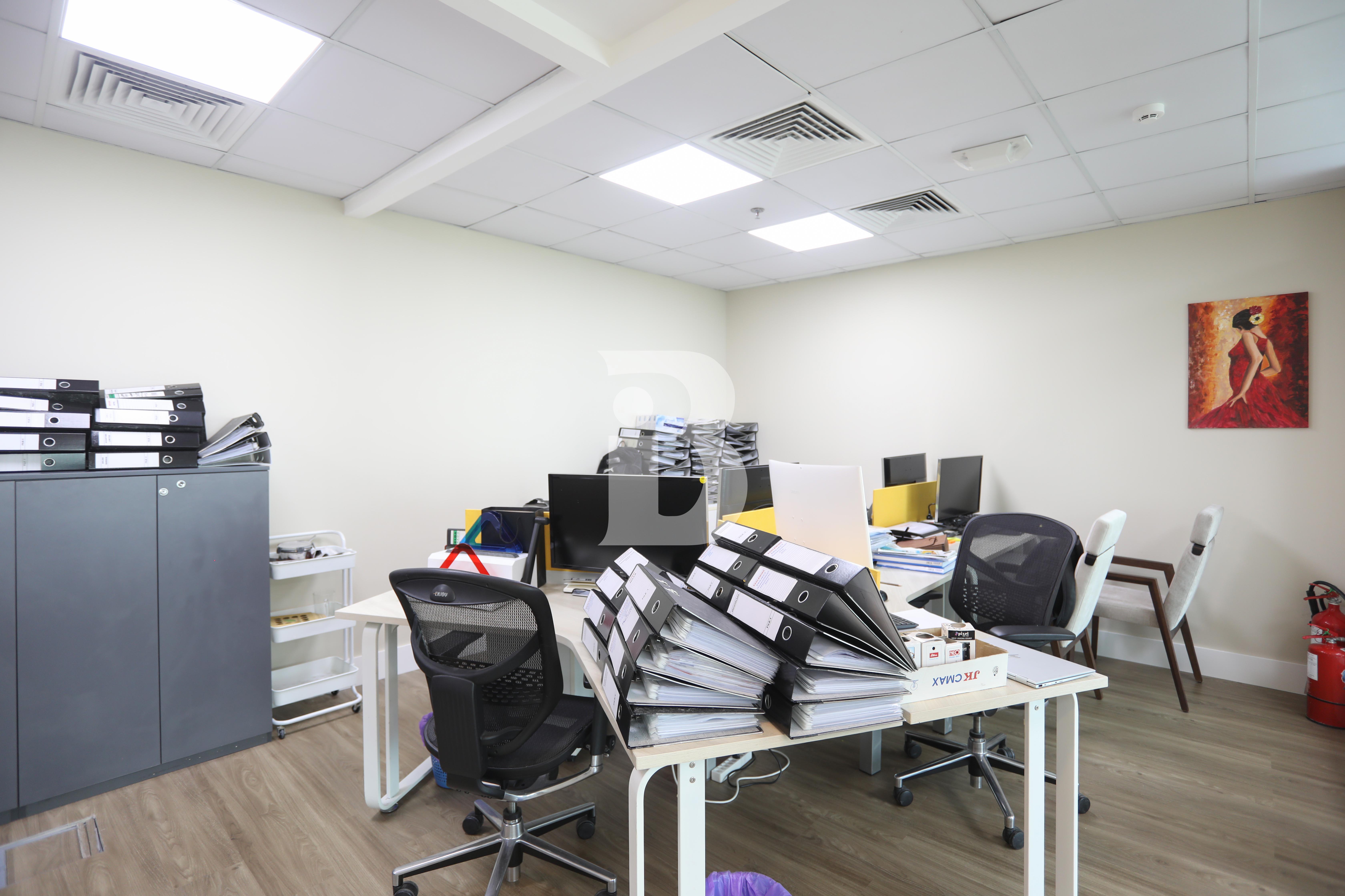 Premium Fixtures | High Floor | Best Layout