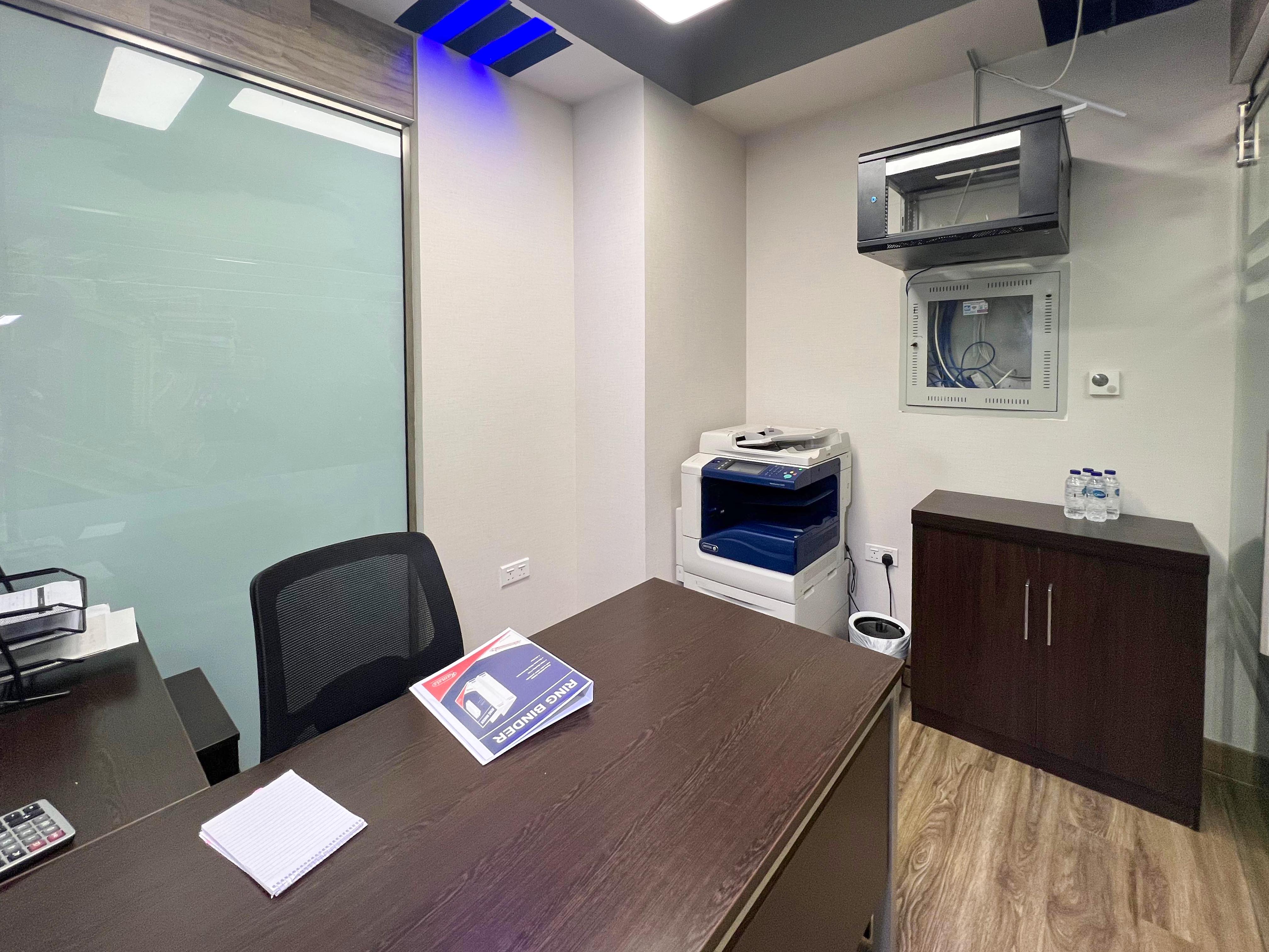 Exclusive | Unfurnished Office | VOT