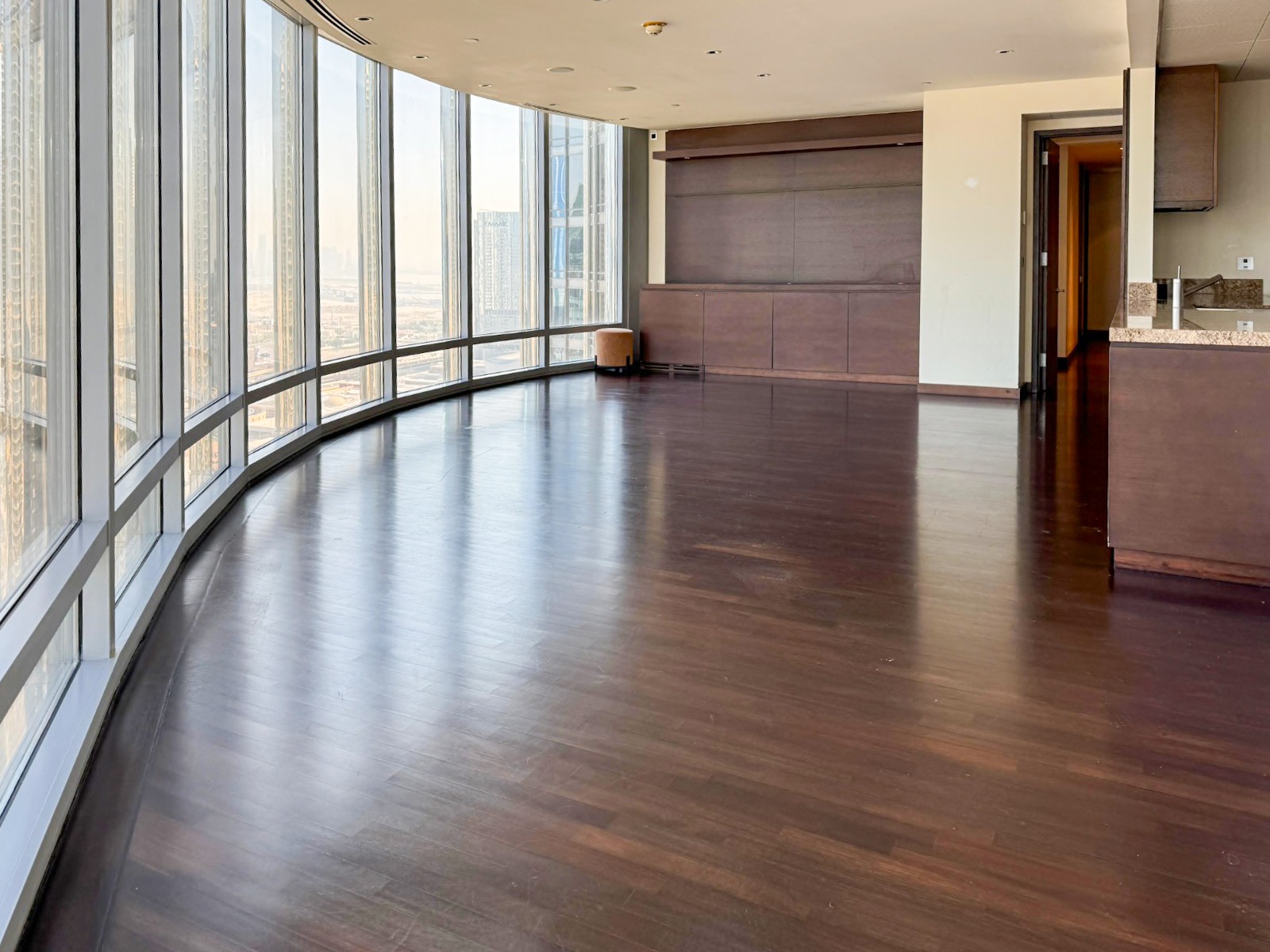 PRIME LOCATION | DIFC VIEW | LUXURY LIVING