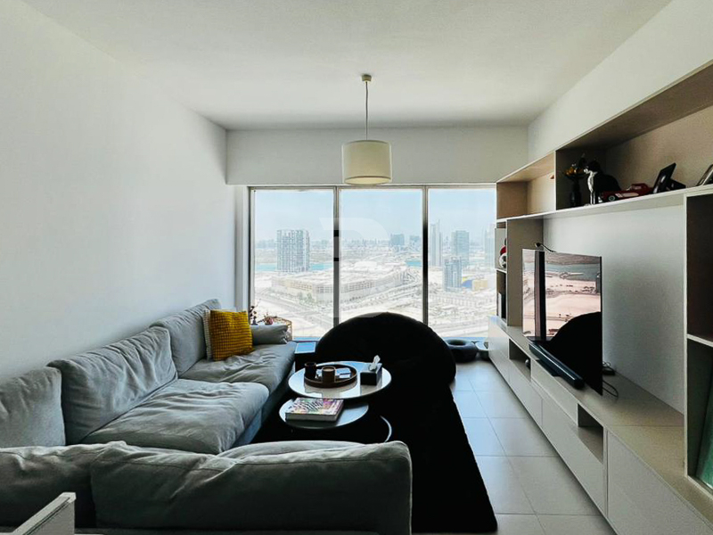 Spacious 1BR Apartment | Best Price for Investment