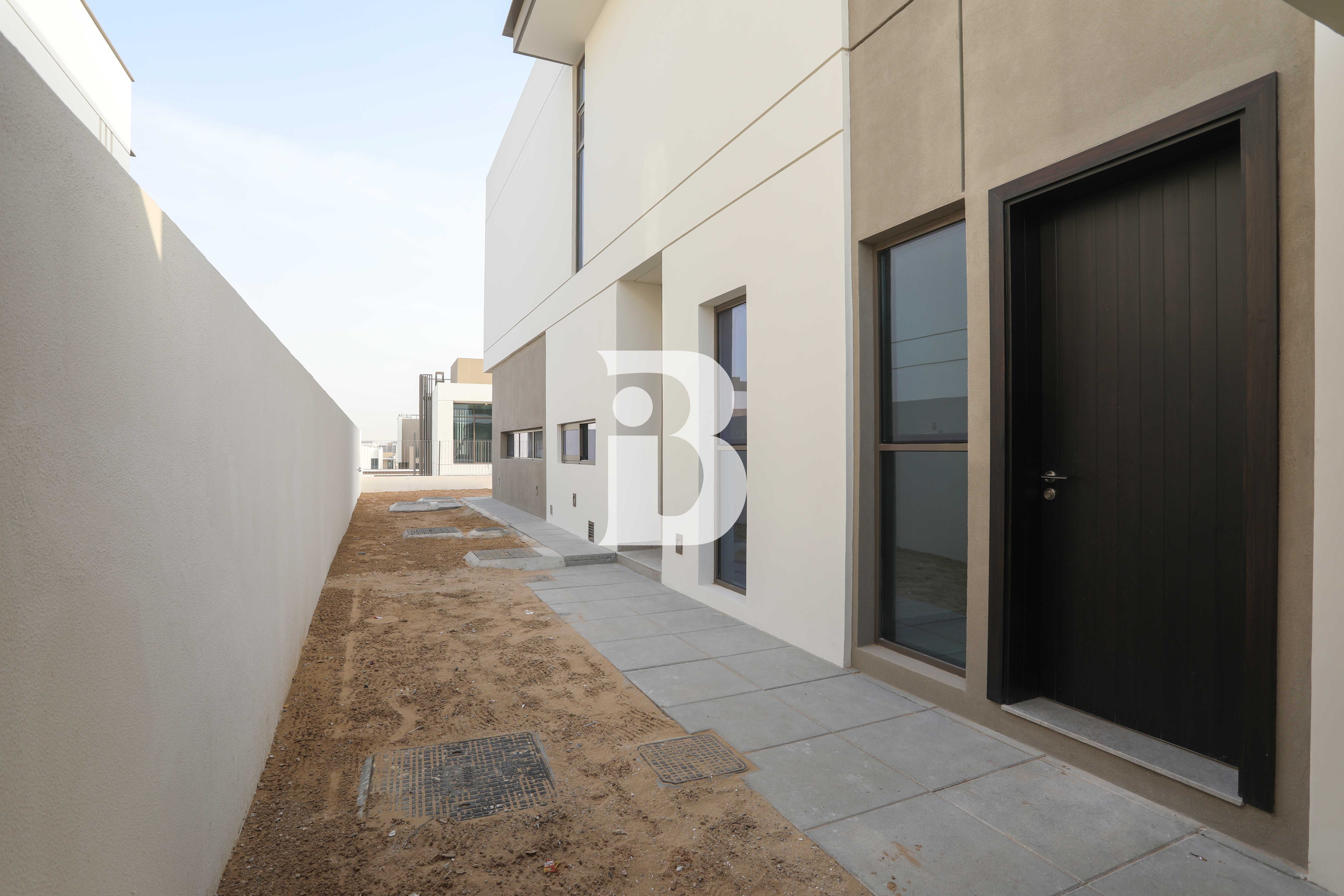 BRAND NEW |GREAT LOCATION | LANDSCAPED