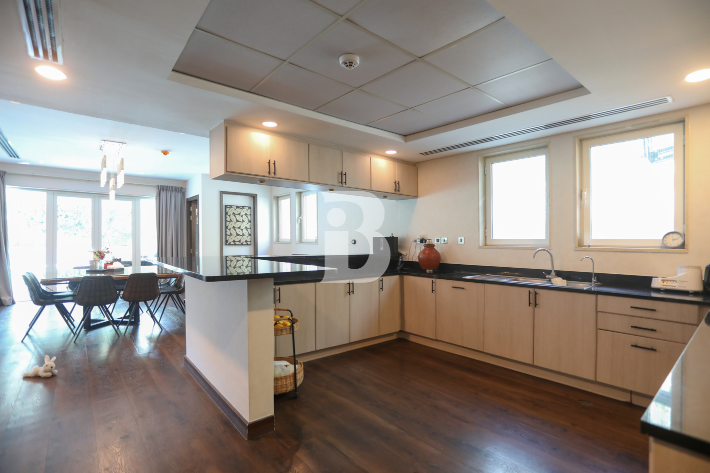 Exclusive |Home theatre| close to park