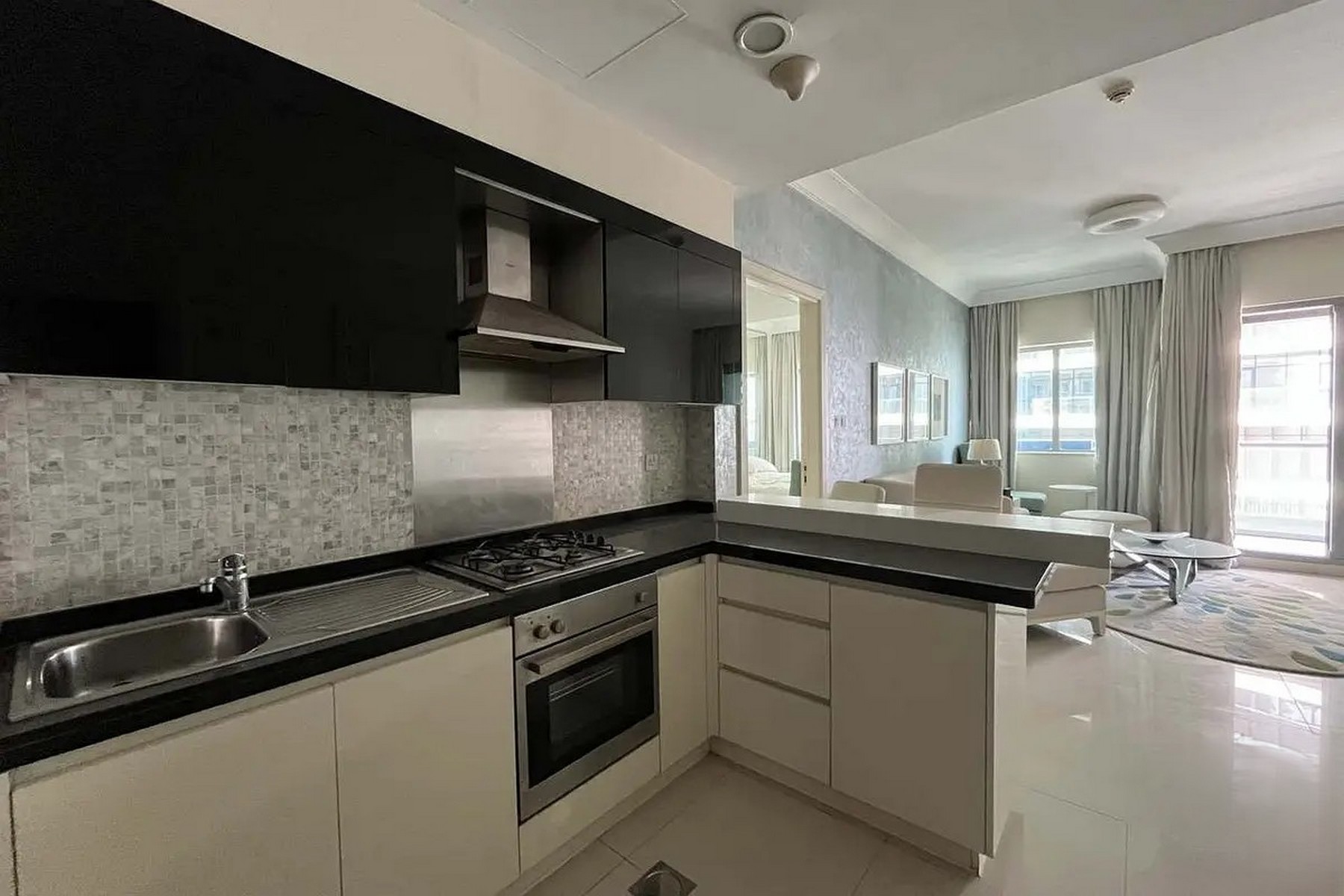 BIG LAYOUT | VACANT | FURNISHED | NO AGENTS