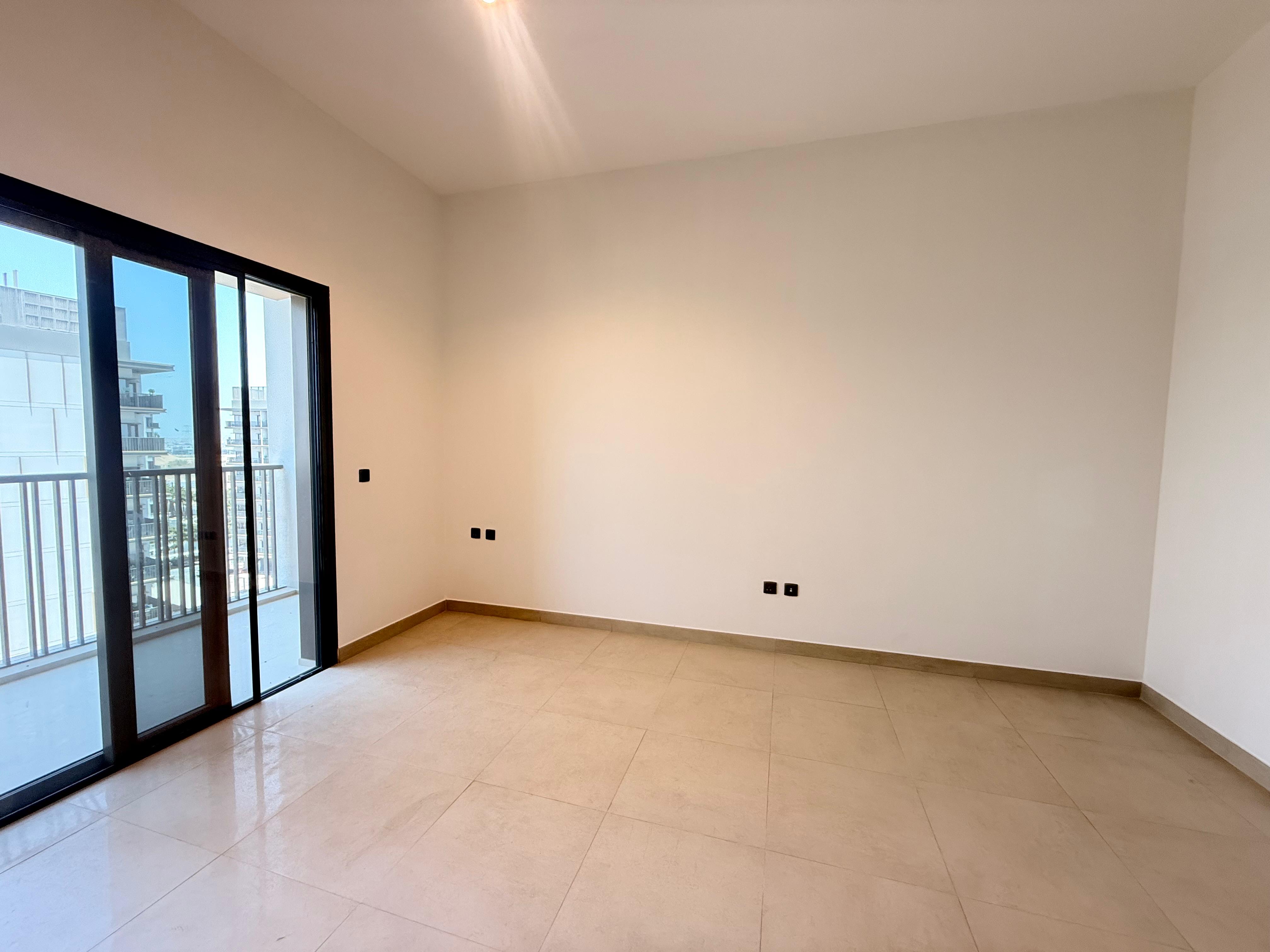 Burj Khalifa View | Spacious | UnFurnished