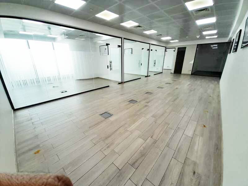 Furnished | Vacant|Fitted |Glass Partitions|Pantry