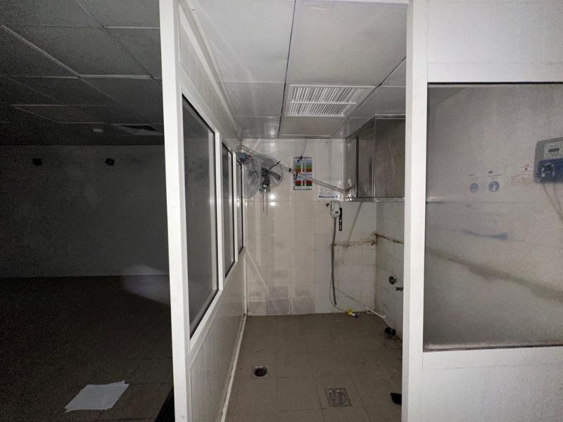 EXCLUSIVE | RARE RETAIL | MAIN ROAD FACING