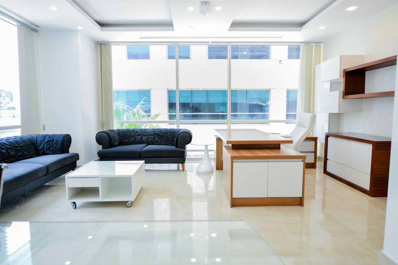 FULLY FURNISHED | WELL MAINTAINED | PARTITIONED