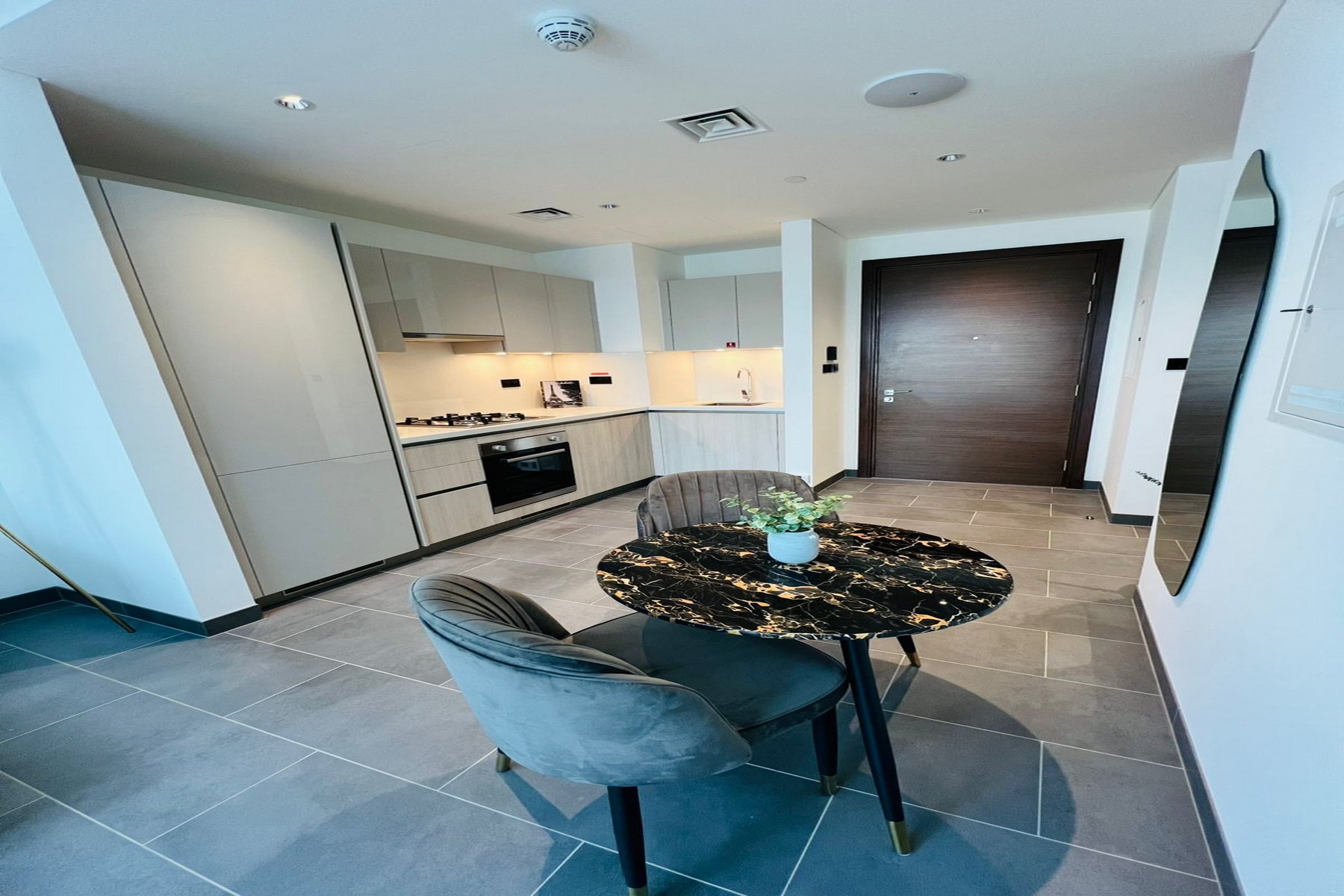 Furnished 1BR + 2 Bath | Modern Living
