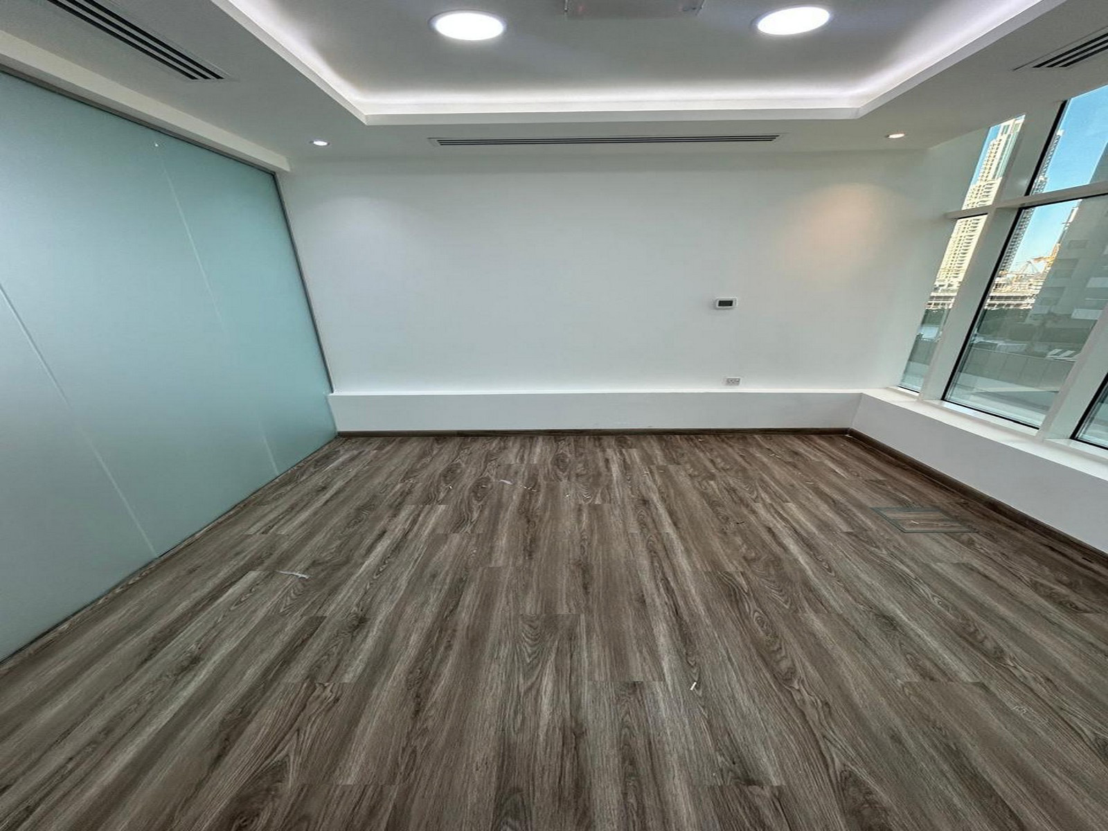 Fully Fitted | Newly Renovated | Partitions Done
