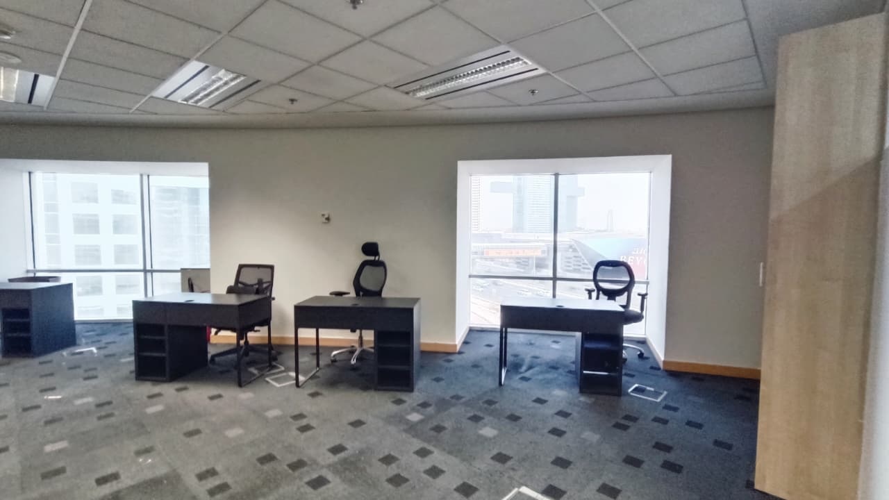 Fully Fitted | Near Metro | SZR Views