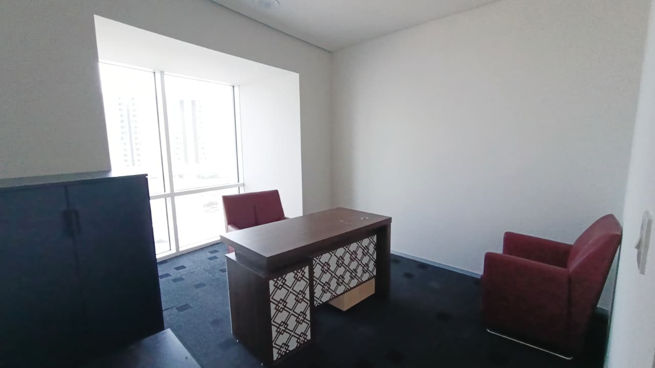 Fully Fitted | Near Metro | SZR Views