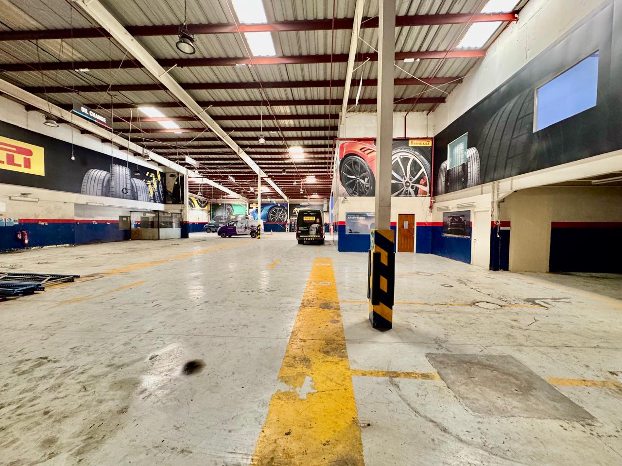 HUGE PREMIUM GARAGE | NEGOTIABLE | STAND-ALONE