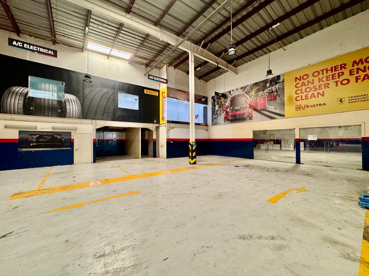 HUGE PREMIUM GARAGE | NEGOTIABLE | STAND-ALONE