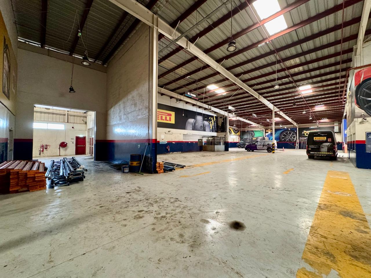 HUGE PREMIUM GARAGE | NEGOTIABLE | STAND-ALONE
