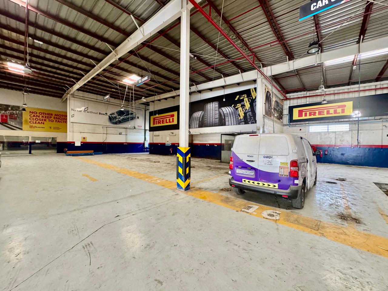 PREMIUM GARAGE | NEGOTIABLE | STAND-ALONE