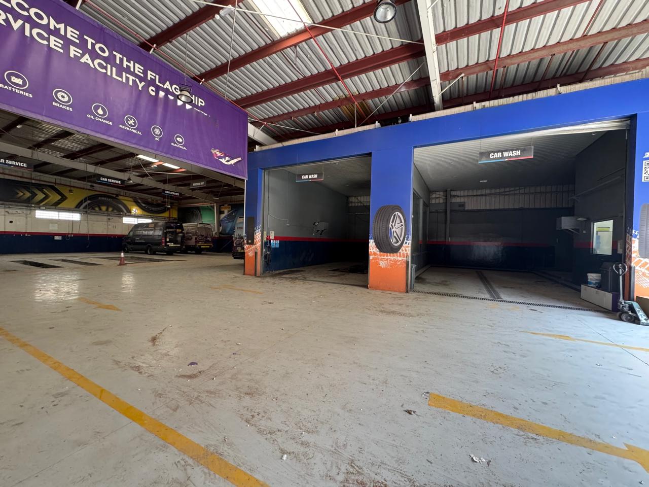 PREMIUM GARAGE | NEGOTIABLE | STAND-ALONE