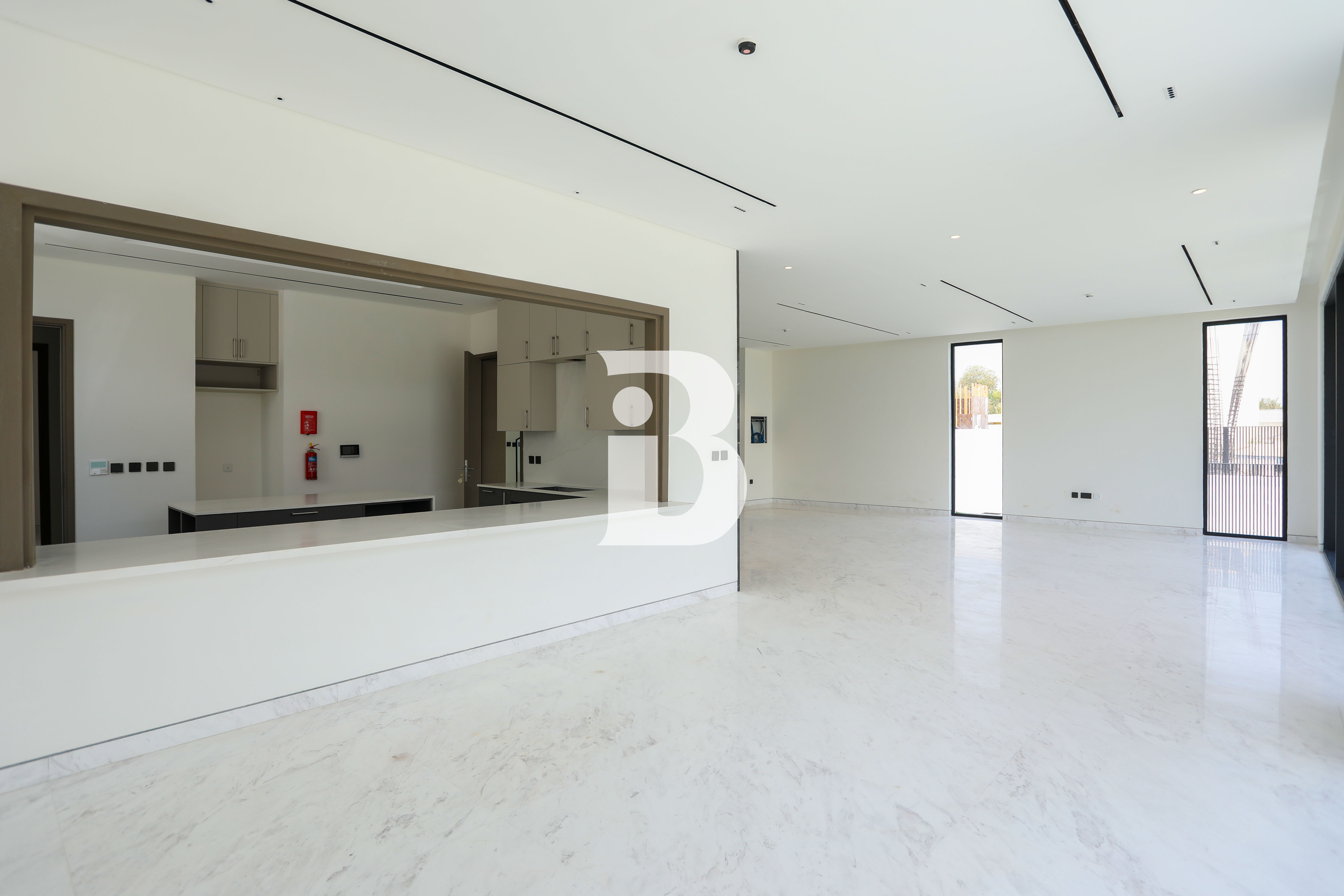 Roof Access | 3 cars covered parking