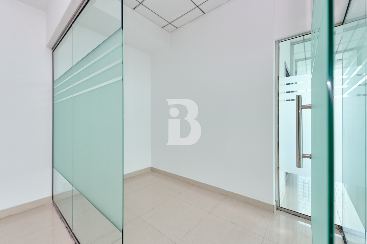 Fitted Office | High Floor | The Prism
